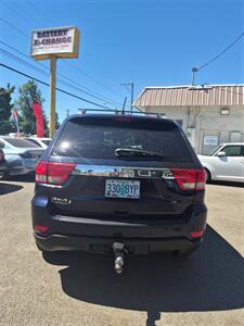 2012 Jeep Grand Cherokee Laredo - Photo 11 - Eugene, OR 97402