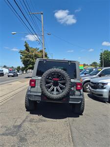2021 Jeep Wrangler Unlimited Sahara - Photo 11 - Eugene, OR 97402