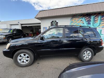 2002 Toyota Highlander Limited - Photo 2 - Eugene, OR 97402