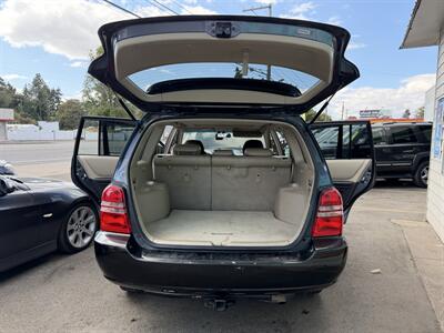 2002 Toyota Highlander Limited - Photo 8 - Eugene, OR 97402
