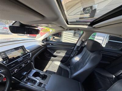 2019 Honda Accord Touring - Photo 8 - Eugene, OR 97402
