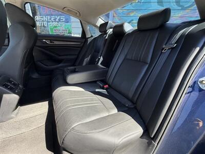 2019 Honda Accord Touring - Photo 12 - Eugene, OR 97402
