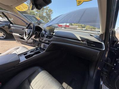 2019 Honda Accord Touring - Photo 9 - Eugene, OR 97402