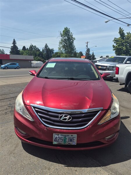 2011 Hyundai SONATA SE  