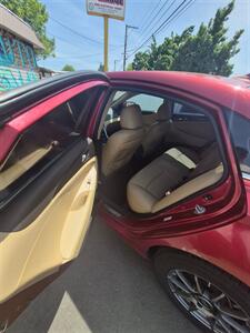 2011 Hyundai SONATA SE   - Photo 3 - Eugene, OR 97402