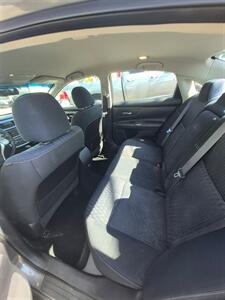 2017 Nissan Altima 2.5   - Photo 3 - Eugene, OR 97402