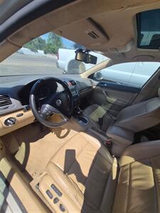 2005 Volkswagen Jetta 2.5 - Photo 3 - Eugene, OR 97402