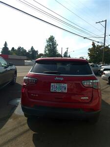 2018 Jeep Compass Latitude   - Photo 6 - Eugene, OR 97402