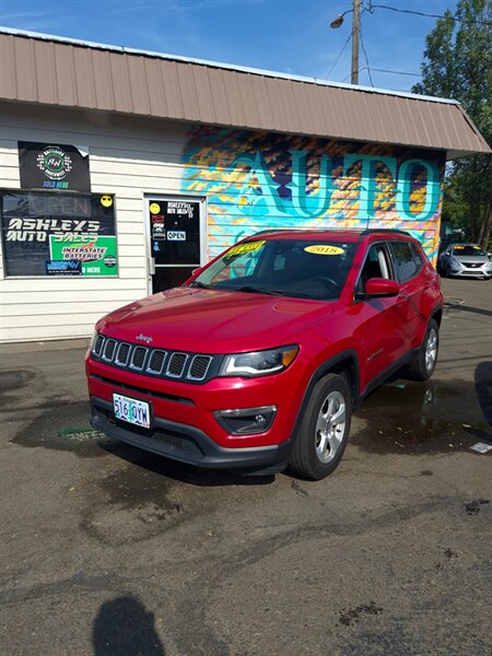 2018 Jeep Compass Latitude   - Photo 1 - Eugene, OR 97402