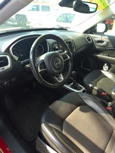 2018 Jeep Compass Latitude   - Photo 3 - Eugene, OR 97402