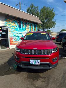 2018 Jeep Compass Latitude   - Photo 2 - Eugene, OR 97402