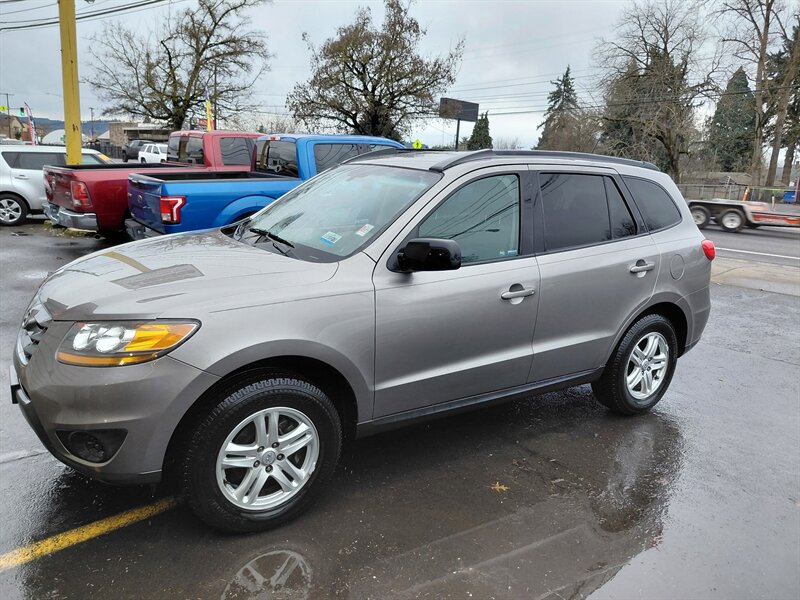2011 Hyundai SANTA FE GLS   - Photo 1 - Eugene, OR 97402