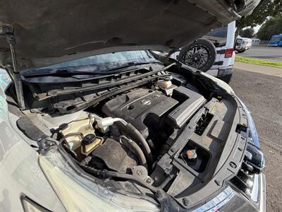2016 Nissan Murano SV - Photo 17 - Eugene, OR 97402