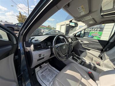 2016 Honda Pilot EX-L w/RES   - Photo 11 - Eugene, OR 97402