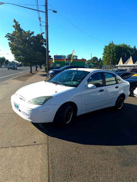 2004 Ford Focus SE  
