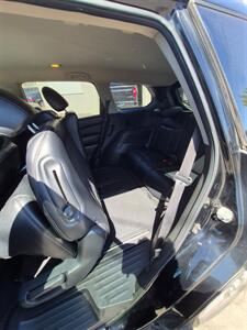 2014 Nissan Pathfinder S - Photo 3 - Eugene, OR 97402