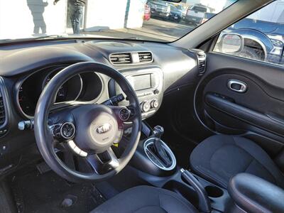 2019 Kia Soul   - Photo 3 - Eugene, OR 97402