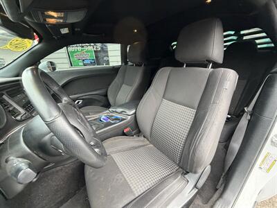 2018 Dodge Challenger SXT Plus   - Photo 18 - Eugene, OR 97402