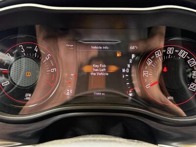 2018 Dodge Challenger SXT Plus   - Photo 16 - Eugene, OR 97402