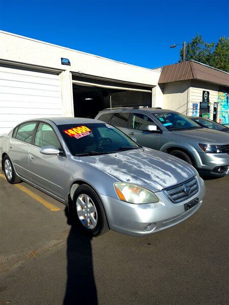 2002 Nissan Altima 2.5 S  