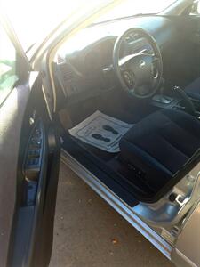 2002 Nissan Altima 2.5 S - Photo 3 - Eugene, OR 97402