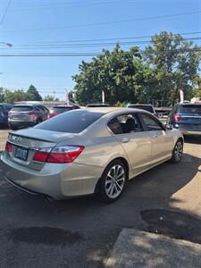 2013 Honda Accord Sport   - Photo 5 - Eugene, OR 97402