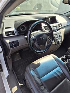 2013 Honda Odyssey Touring   - Photo 2 - Eugene, OR 97402