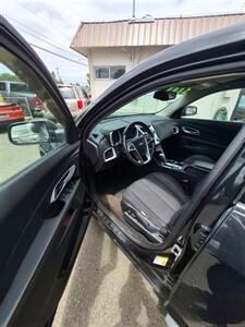 2011 Chevrolet Equinox LT - Photo 2 - Eugene, OR 97402