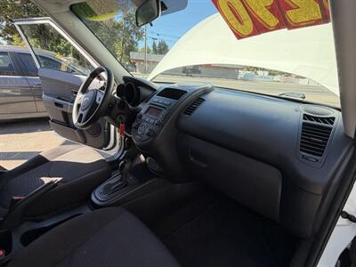 2013 Kia Soul - Photo 15 - Eugene, OR 97402