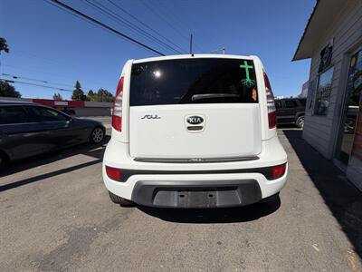 2013 Kia Soul - Photo 4 - Eugene, OR 97402