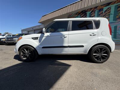 2013 Kia Soul - Photo 2 - Eugene, OR 97402
