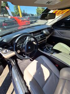 2015 BMW 528i xDrive - Photo 3 - Eugene, OR 97402