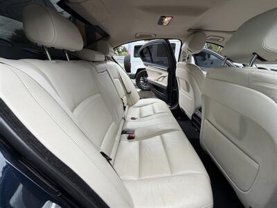2015 BMW 528i xDrive - Photo 18 - Eugene, OR 97402