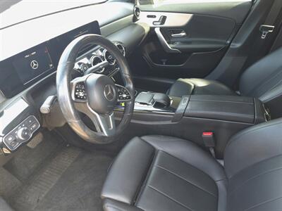 2019 Mercedes-Benz A 220 4MATIC - Photo 4 - Eugene, OR 97402