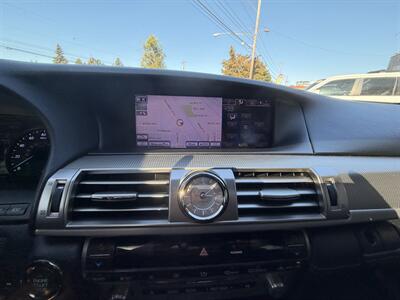 2013 Lexus LS 460 460 AWD - Photo 19 - Eugene, OR 97402