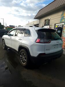 2019 Jeep Cherokee Latitude Plus - Photo 8 - Eugene, OR 97402