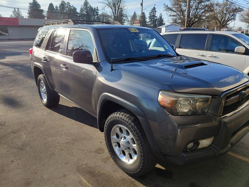 2010 Toyota 4Runner SR5   - Photo 1 - Eugene, OR 97402