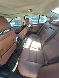 2016 BMW 528i xDrive   - Photo 8 - Eugene, OR 97402