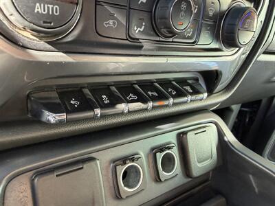2016 Chevrolet Silverado 2500HD LTZ   - Photo 29 - Eugene, OR 97402