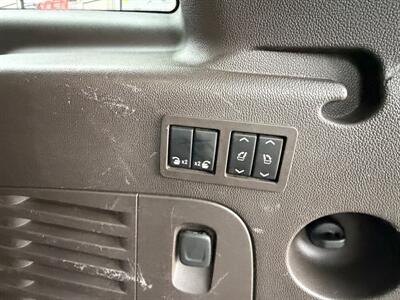 2015 GMC Yukon XL Denali - Photo 30 - Eugene, OR 97402
