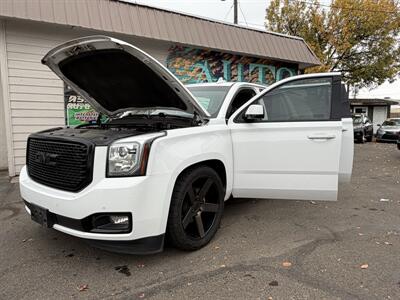2015 GMC Yukon XL Denali - Photo 6 - Eugene, OR 97402