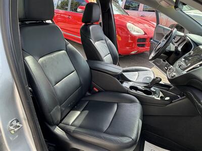 2017 Chevrolet Malibu LT   - Photo 13 - Eugene, OR 97402
