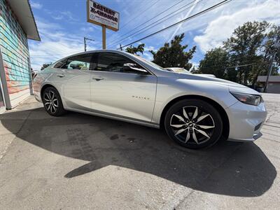 2017 Chevrolet Malibu LT   - Photo 5 - Eugene, OR 97402