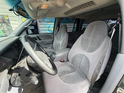 1999 Dodge Durango SLT   - Photo 10 - Eugene, OR 97402