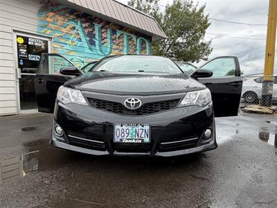2013 Toyota Camry L   - Photo 4 - Eugene, OR 97402