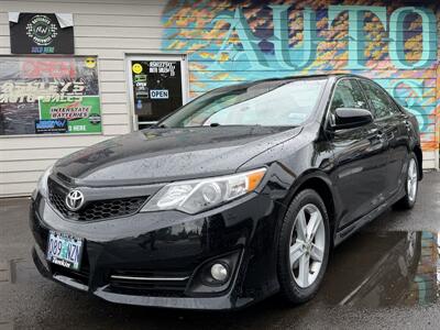 2013 Toyota Camry L   - Photo 1 - Eugene, OR 97402