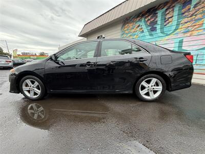 2013 Toyota Camry L   - Photo 2 - Eugene, OR 97402