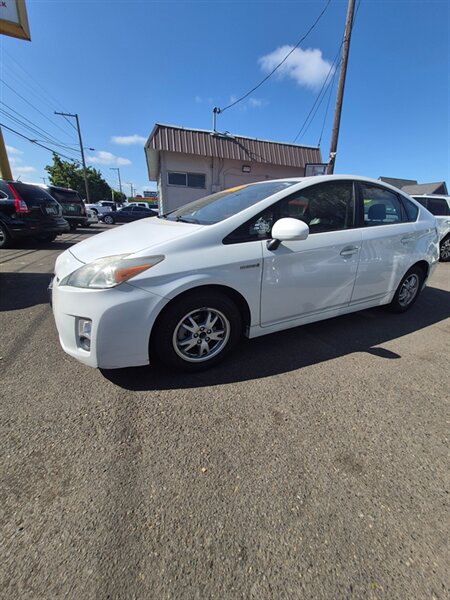 2011 Toyota Prius One   - Photo 1 - Eugene, OR 97402