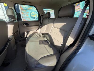 2004 Ford Escape Limited - Photo 22 - Eugene, OR 97402
