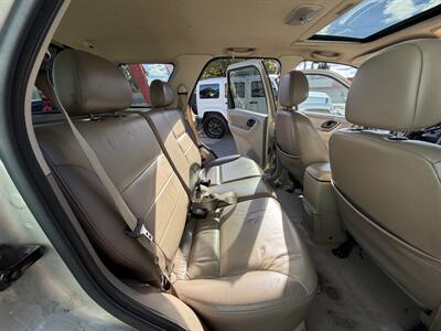 2004 Ford Escape Limited - Photo 15 - Eugene, OR 97402